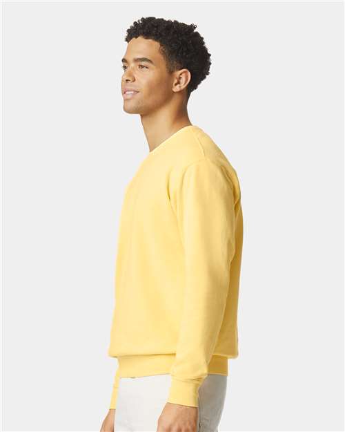 Comfort Colors Unisex Garment-Dyed Lightweight Fleece Crewneck Sweatshirt 1466