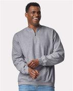 Gildan Unisex Softstyle® Midweight 1/4 Zip Sweatshirt SF008